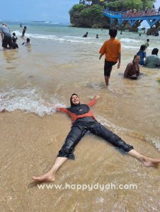 pantai ramah anak di Malang